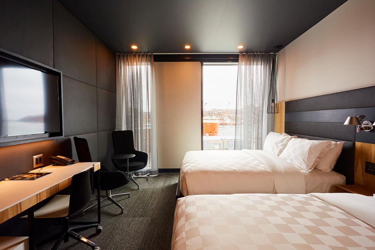 Alt Hotel Saskatoon Exterior photo